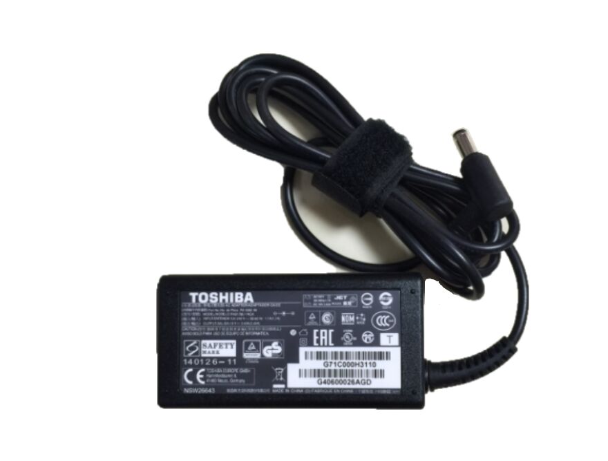 Original 65W Toshiba G71C000AE112 Chargeur AC Adaptateur